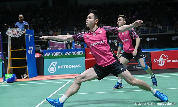 Aaron Chia-Soh Wooi Yik win Malaysia's first badminton World Championships