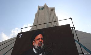 Iran marks revolution anniversary, hackers interrupt TV coverage