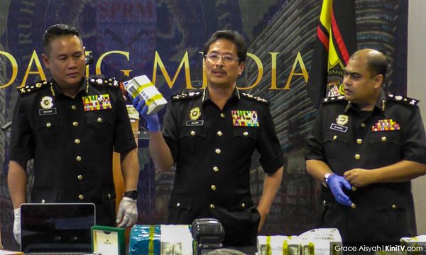 No promotion for overweight MACC officers from next year - Azam