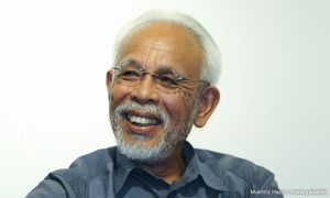 'Orang sana sentiasa suci'- Shahrir Samad sindir pemimpin PAS