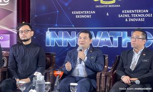 Rafizi, menteri Mosti bersama Fazura jadi juri realiti TV