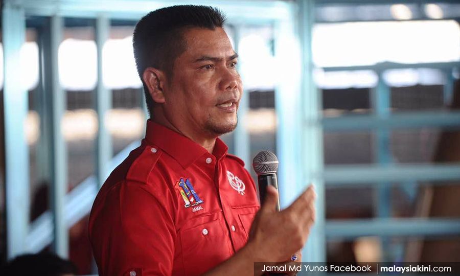 Jamal calls off 'red shirts' gathering