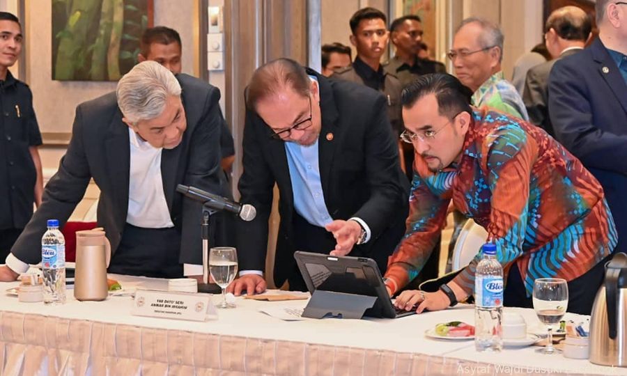 Zambry, Sim ketuai jentera pilihan raya parti kerajaan di KKB 