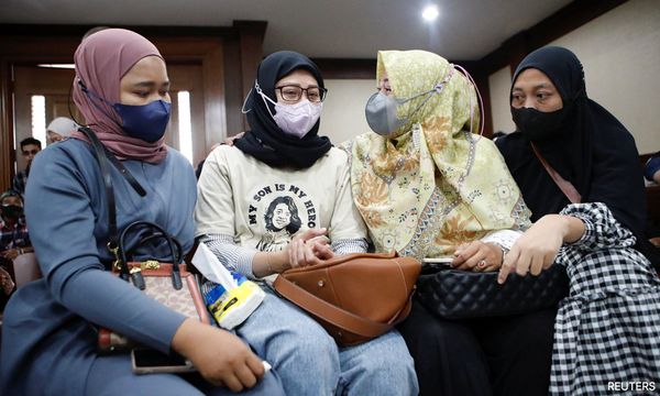 Indonesian court hears class-action suit after children die from tainted cough syrup