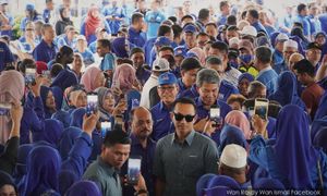 'Win Pelangai first before discussing T'ganu Umno leadership change'