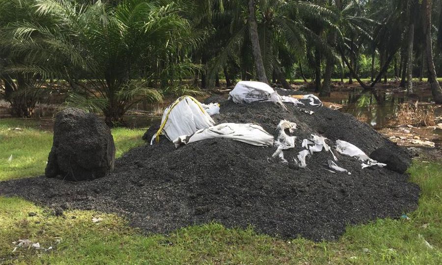 Kuala Langat residents haunted by burnt e-waste, smelly fumes