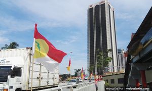 Anwar returning to Umno HQ after 25 years for coalition govt meet