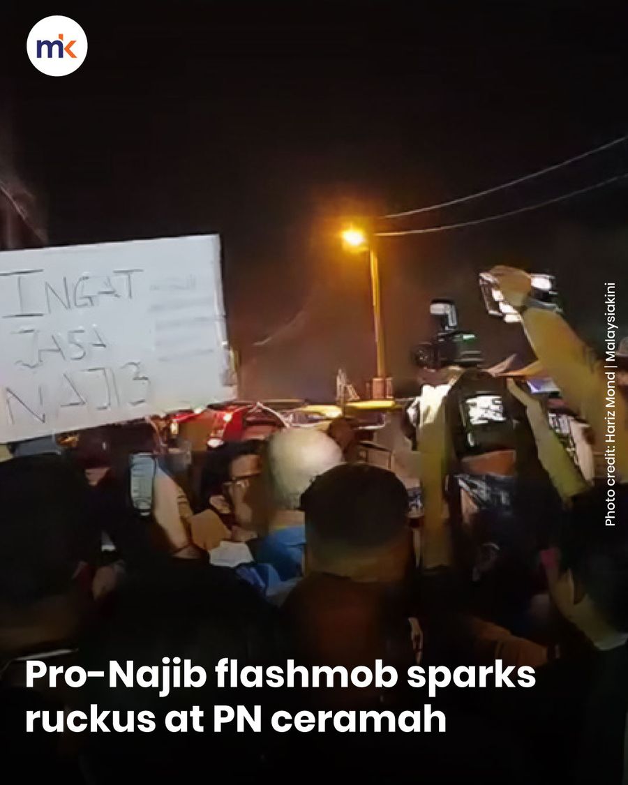 Pro-Najib flashmob sparks ruckus at PN ceramah