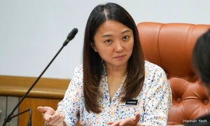 Unlicensed foreign traders: Don't take matters into own hands, Yeoh tells public