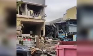 32 orang cedera kejadian letupan di kilang kimia Klang