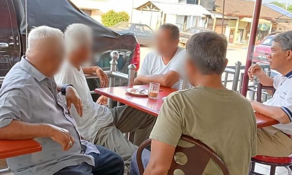 网民揭外长在餐馆抽烟，卫长回应“无人凌驾法律”