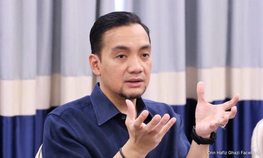 翁哈菲兹否认傲慢种族主义，拒行动党乃基于原则负责