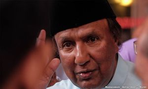 Kadir Sheikh Fadzir tinggalkan Ikatan, kembali sertai Umno