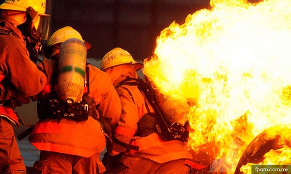 Chemical reaction caused fire at Port Dickson storage facility