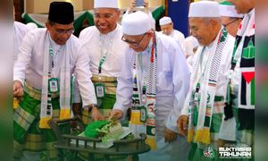 Muktamar PAS buat kejutan sambut hari lahir Hadi ke-76