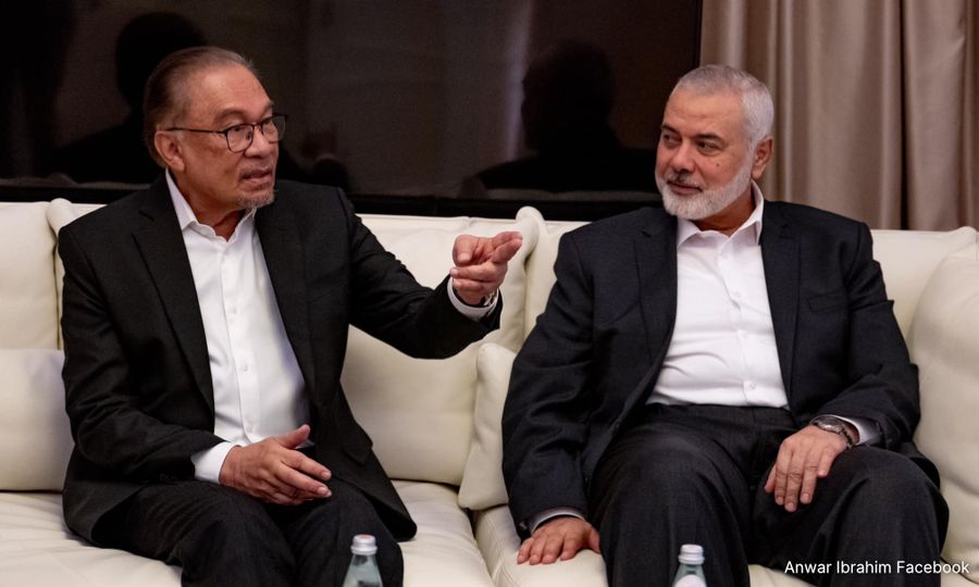 Anwar defends meeting Hamas leader in Qatar