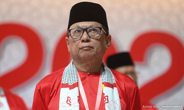 疑努鲁虚伪反对阿占延任，卜艾问“若当选要怎做？”