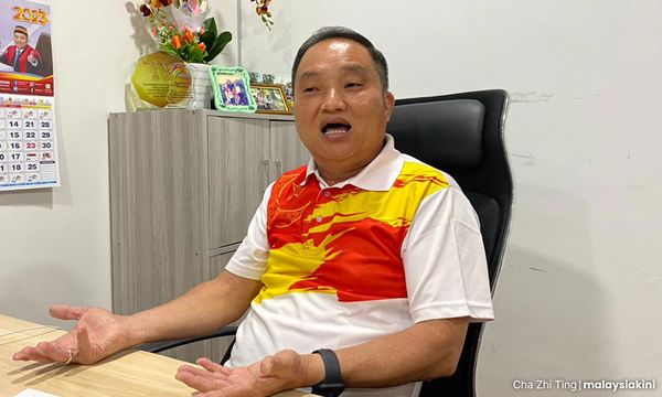 黄瑞林反击喊告罗斯兰，也讥诺奥玛“有病要吃药”