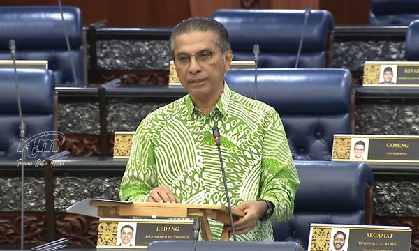 政府考虑放宽稀土出口限制，满足全球需求