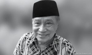 Anwar sends condolences to Muhyiddin over brother's death