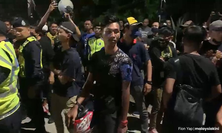 Muar Umno Youth denies involvement in Muda ceramah heckling