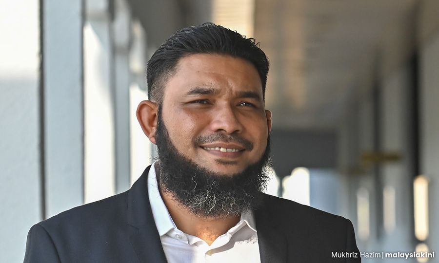 Papagomo bebas dengan jaminan polis