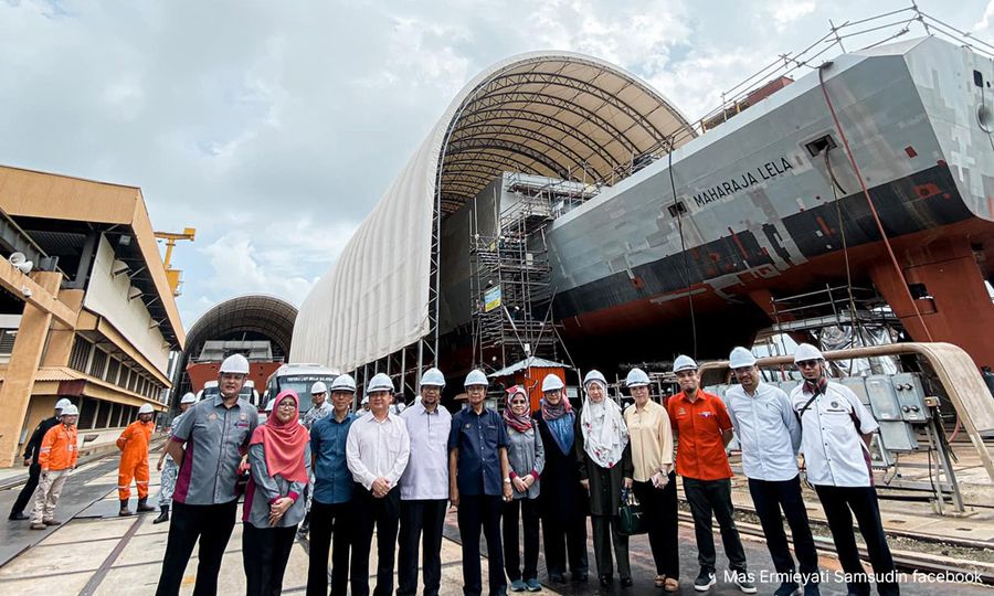 公账会昨再访濒海舰建厂，开听证会了解最新进度