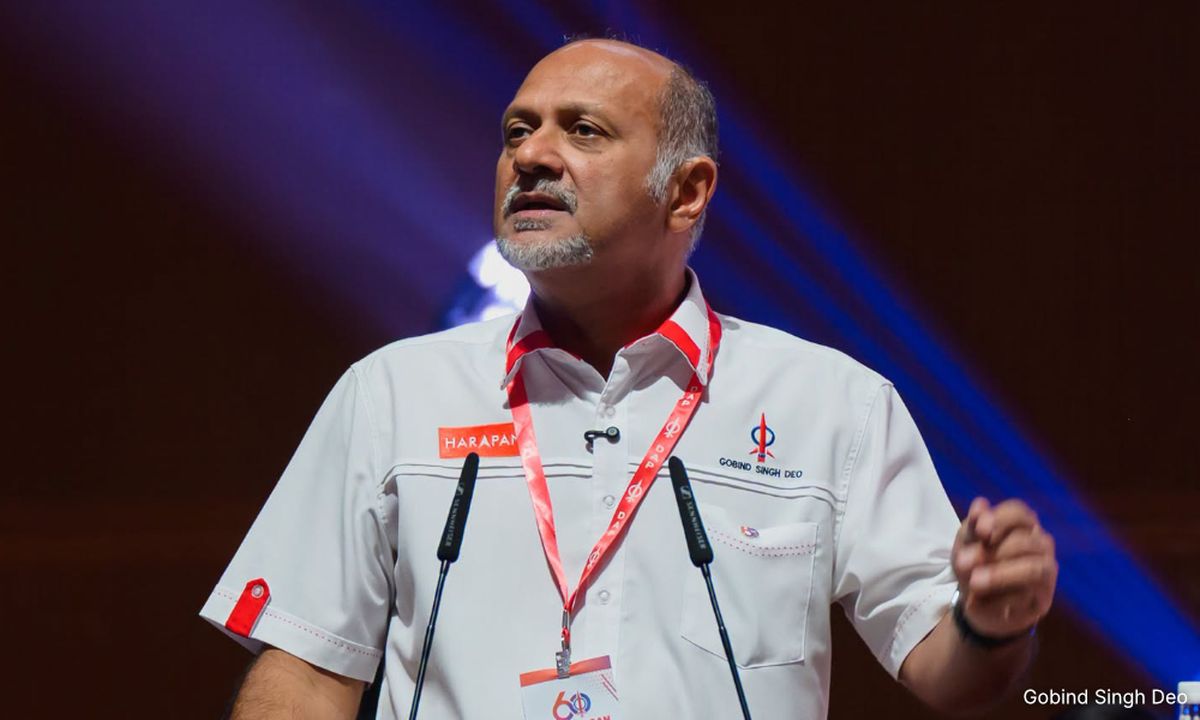 Gobind drängt den Generalstaatsanwalt, den Antrag der Staatsanwaltschaft ...