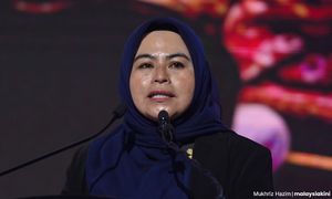 Tempoh mesyuarat kabinet bukan penentu hubungan Anwar, Zahid