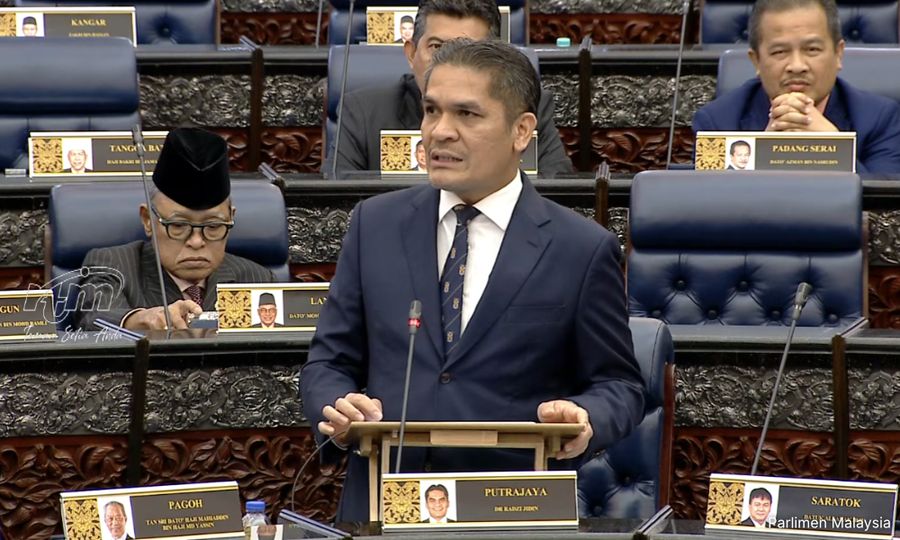 Radzi mahu ‘badan kawal selia tertinggi’ awasi dana TH, KWSP, LTAT