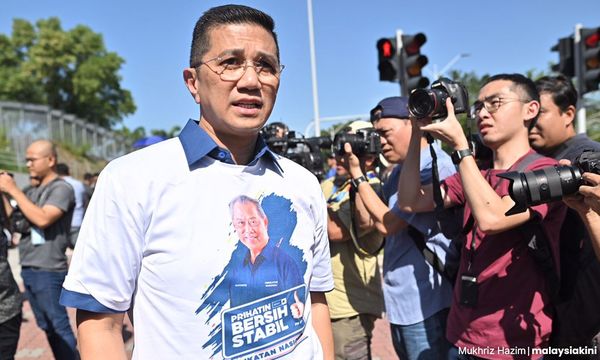 Probe against Muhyiddin aimed to cripple Bersatu - Azmin
