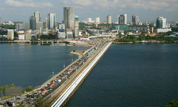 M'sia must honour commitment to supply water to S'pore: Anwar