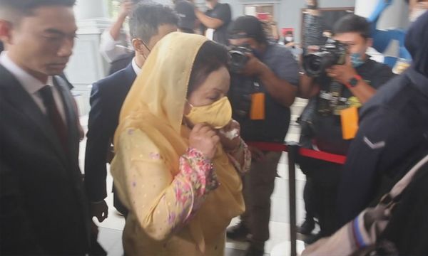 Rosmah bersalah, kena penjara 10 tahun, denda RM970 juta 