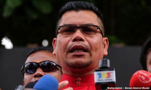 'Red shirts' need to save country from PN, says Jamal
