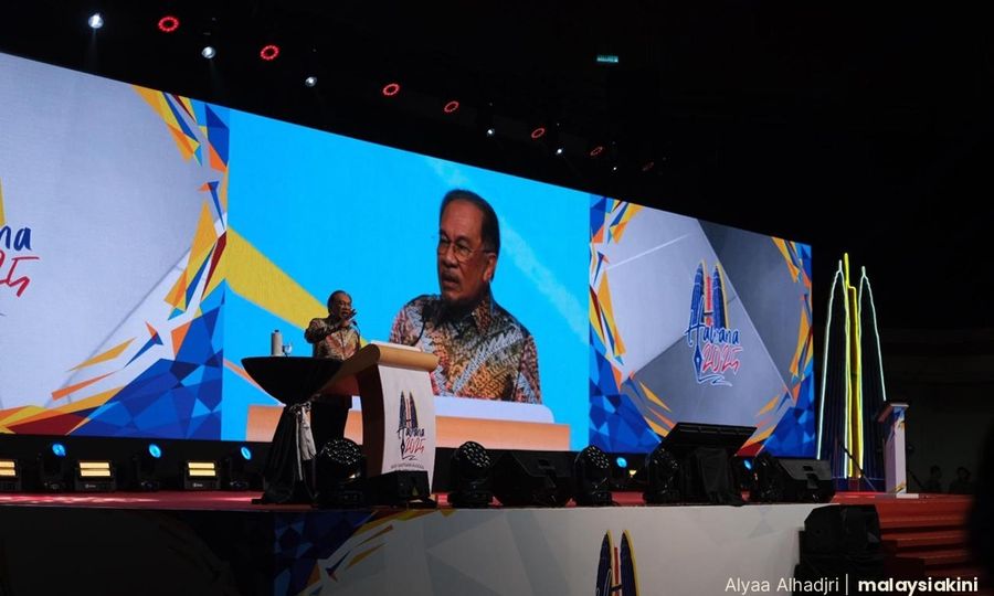 Reforms still ongoing, Anwar tells 'liberal' media
