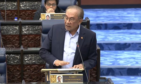 Viral support letter puts spotlight on aide PM publicly ticked off