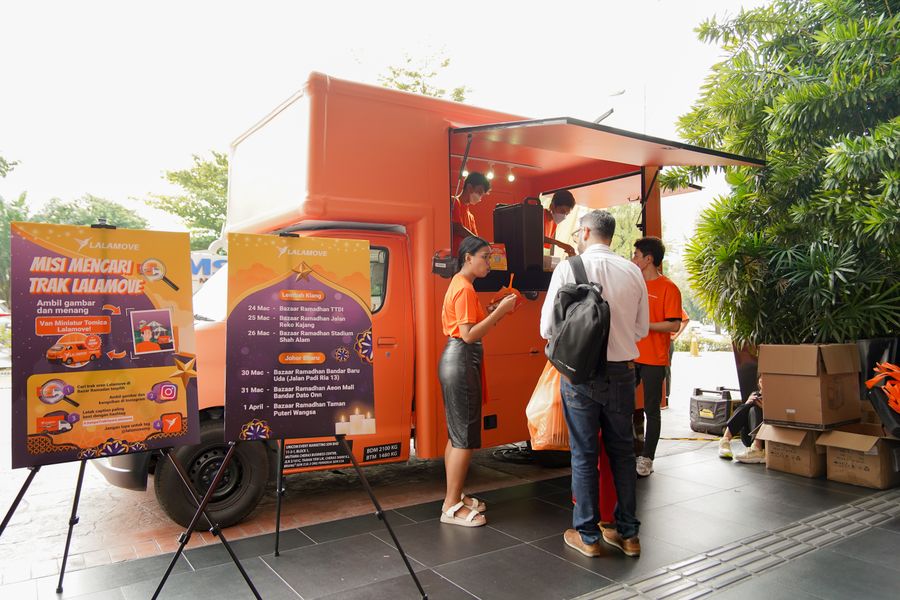 Lalamove Promotes Its Ramadan Bazaar Activity With A Pre-Fasting Month Free Coffee Time-Out At Plaza 33