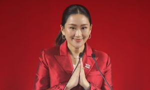 Jawatan PM Thailand kembali pada keluarga Thaksin