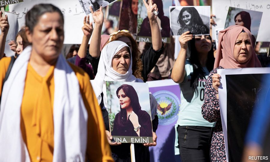 Iranian journalist who broke news on Mahsa Amini pays heavy price