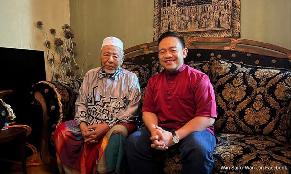 Wan Saiful visits PAS leader after remarks on PN's PM candidate issue
