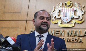 Gobind: Mana jawatankuasa siasat pegawai SPRM dituduh salah laku?
