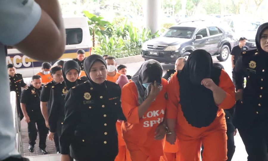 18 enforcement agency officers among 27 nabbed for counter setting