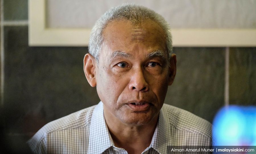 “紧急情况勿看穿着”，前总警长反对警方阻止报案