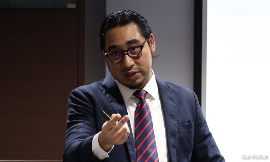 Wan Fayhsal gesa siasatan telus pada NexG, 'mafia korporat'