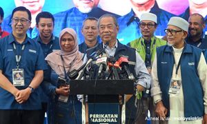 'Muhyiddin tak perlu letak jawatan dari Bersatu, PN'