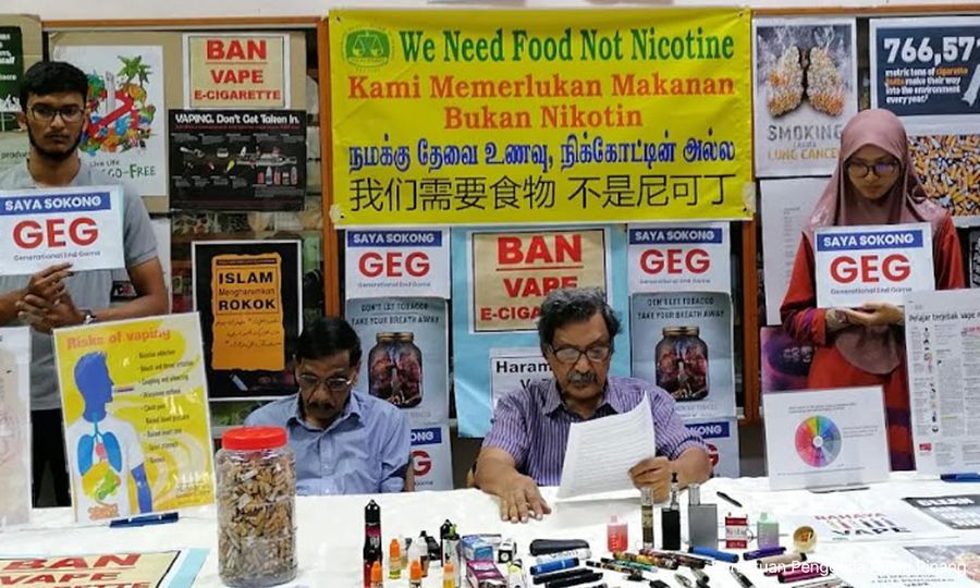Consumer association calls for vape, e-cigarette ban