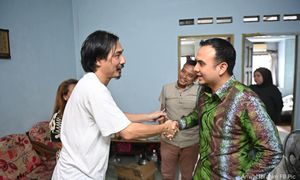 PM sampai sumbangan pada aktivis Tan 'rambut panjang'