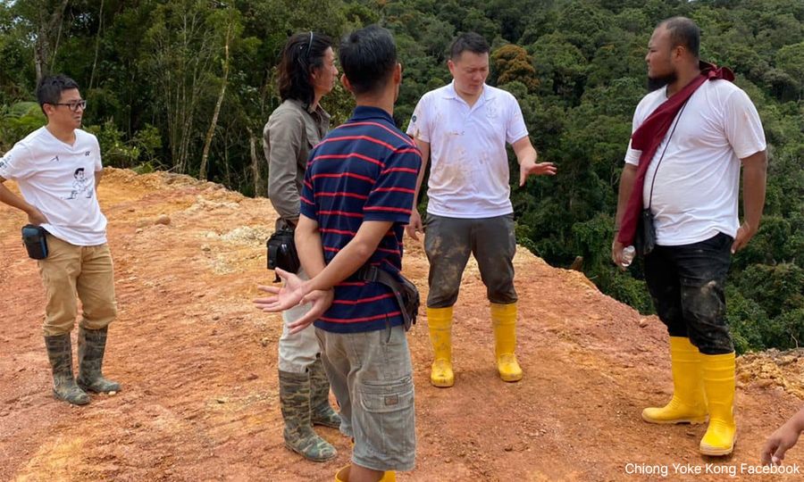 Rep claims 'double standards' after state govt allows Cameron land clearing 