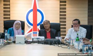 DAP kerjasama dengan Dr M dulu dengan harapan dia berubah - Loke