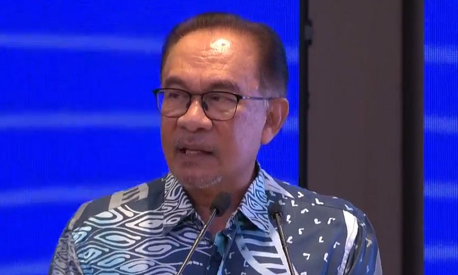 禁部长领袖占地伐木牟利，安华：违规者撤职处分
